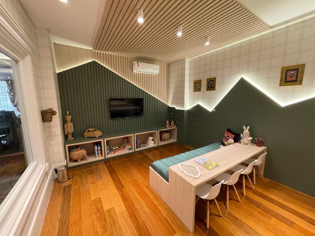 V4195 - Magnum Home, 4 suítes, Meia Praia, Itapema