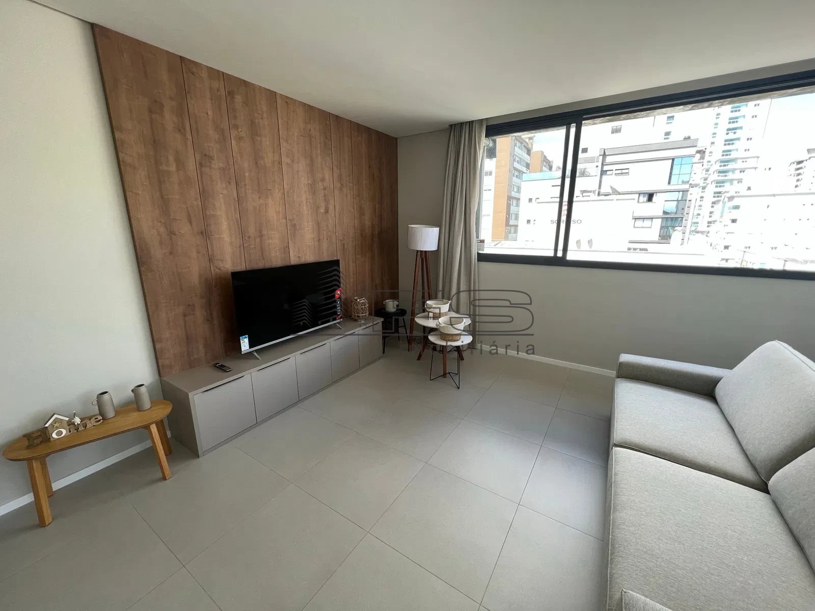 V4932 - Saint Antoine, 3 suítes, Mobiliado, Meia Praia, Itapema