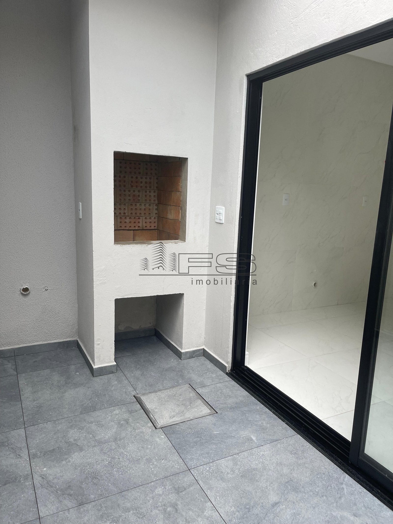 V10097 - Residencial Aurora, sobrado, 2 suítes, Várzea, Itapema