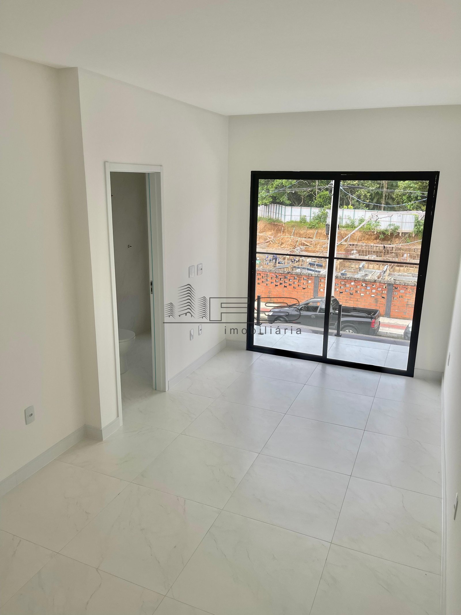 V10097 - Residencial Aurora, sobrado, 2 suítes, Várzea, Itapema