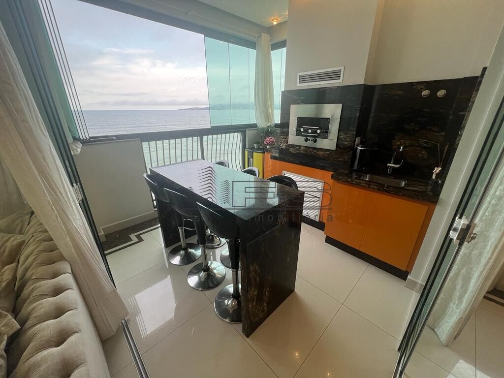 V5099 - Ville de France, 4 suítes, Mobiliado, Frente Mar, Meia Praia, Itapema.