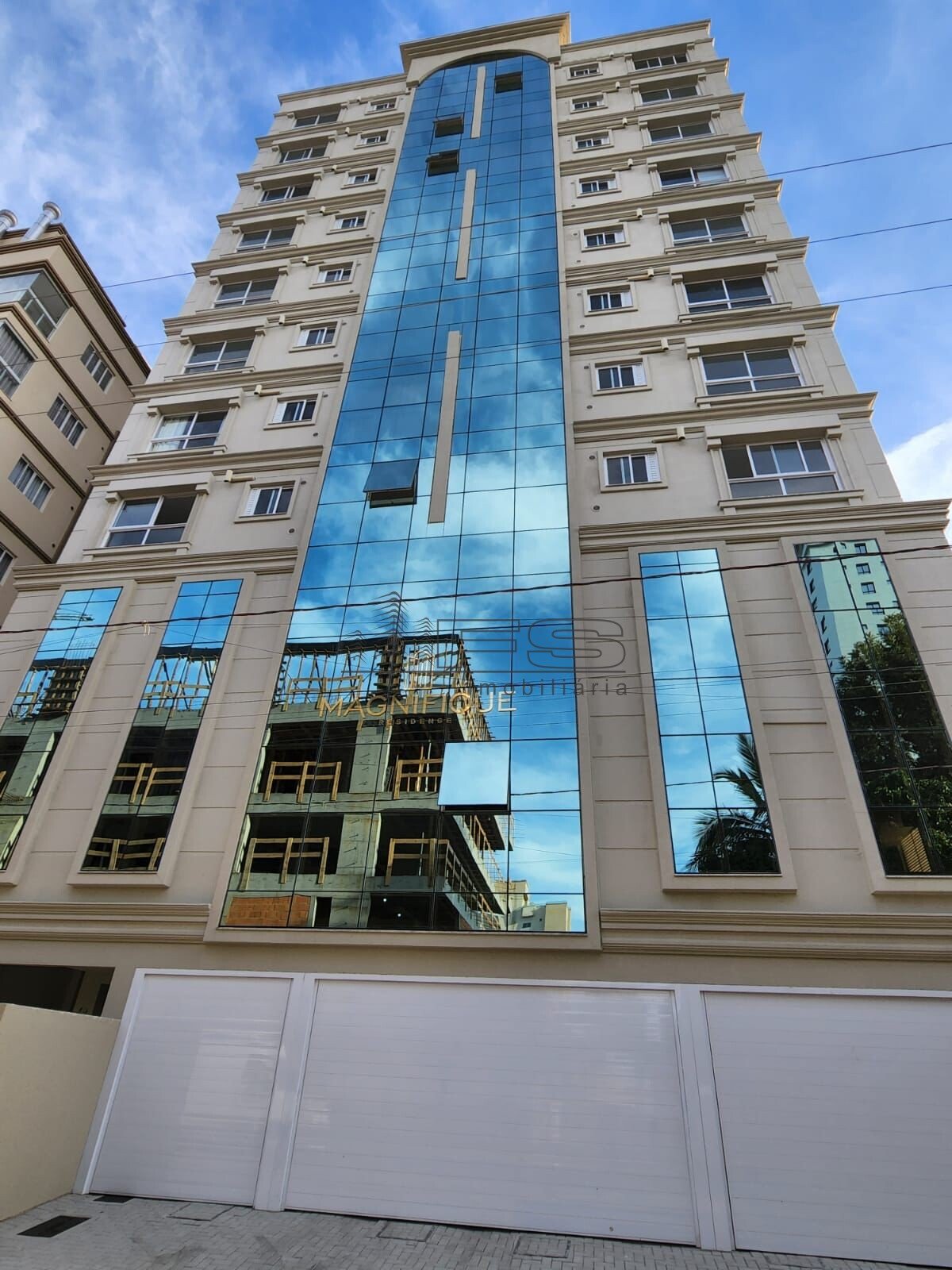 V4985 – Magnifique, 2 suites, pronto para morar, Pereque, Porto Belo – SC