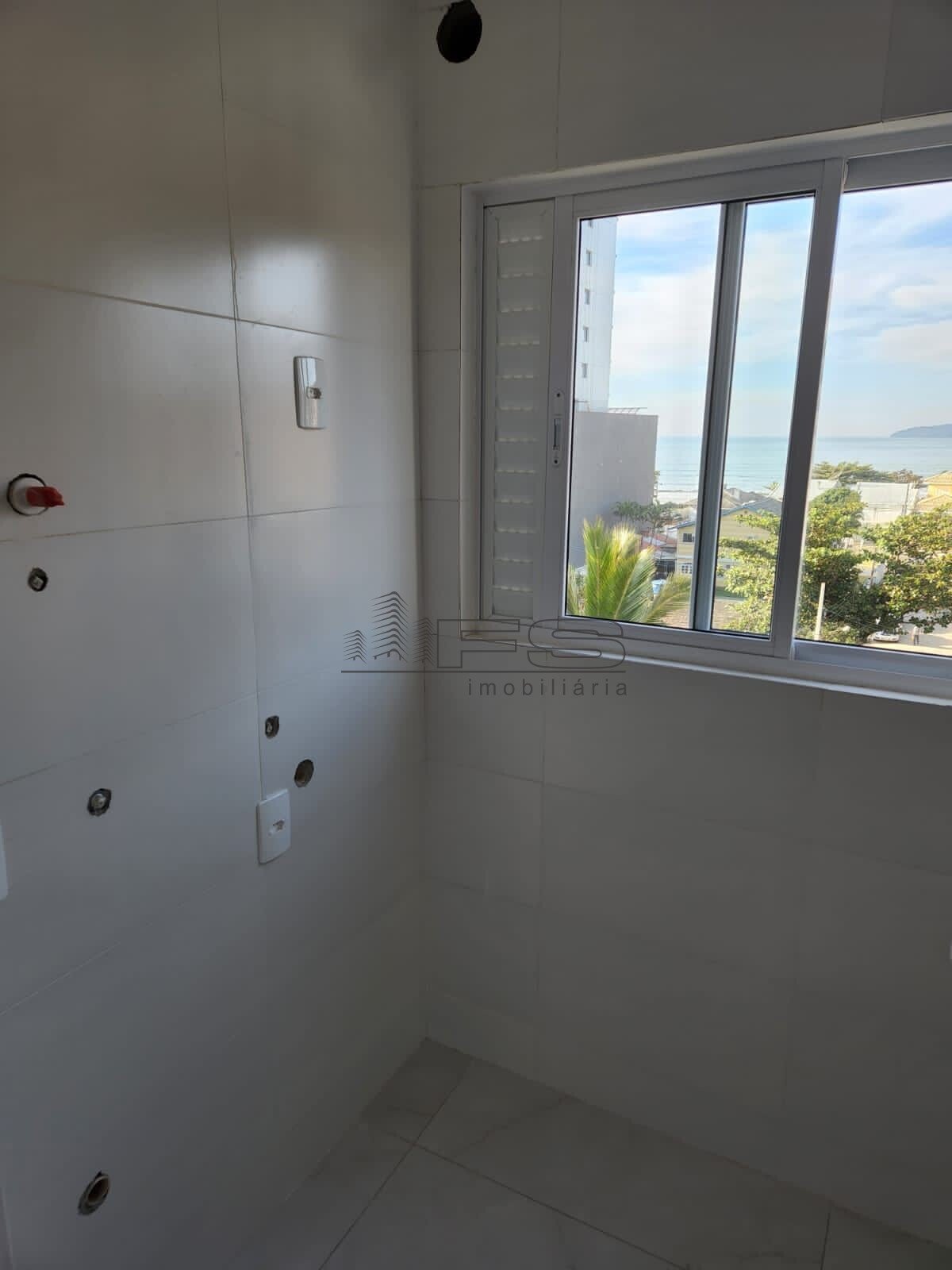 V4985 – Magnifique, 2 suites, pronto para morar, Pereque, Porto Belo – SC